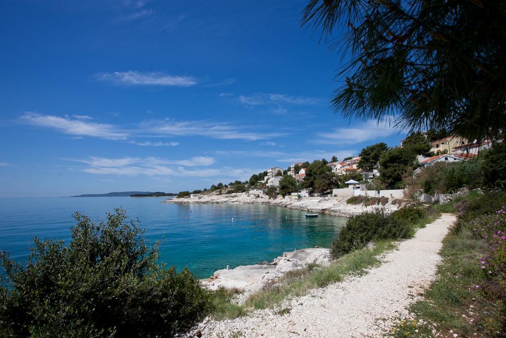 Apartments Medvid Trogir Eksteriør billede